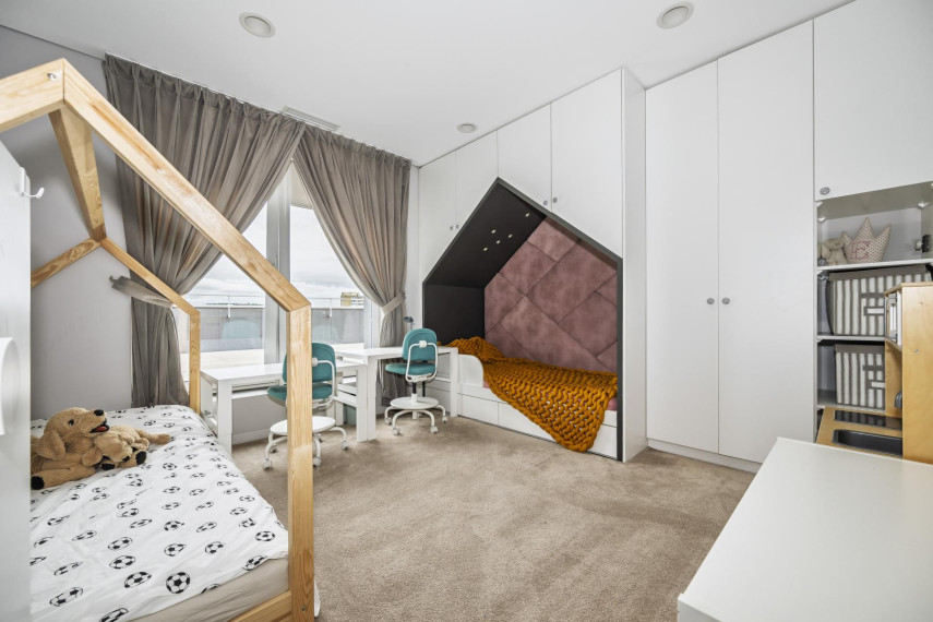 Nuomojamas butas Trimitų g., Šnipiškės, Vilniaus m., Vilniaus m. sav., 100.00 m² ploto 3 kambariai 4