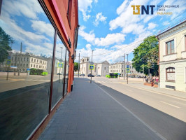 PREKYBOS PATALPOS, PRITAIKYTOS MAITINIMO VEIKLAI 12
