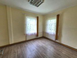 Parduodamas namas Dvaro g., Jasiuliškio k., Ukmergės r. sav., 228.07 m² ploto 5 kambariai 11