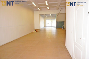 138 kv. m  ATSKIROS PREKYBOS PATALPOS, 1-A 3