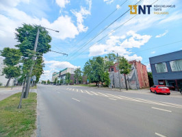 138 kv. m  ATSKIROS PREKYBOS PATALPOS, 1-A 18