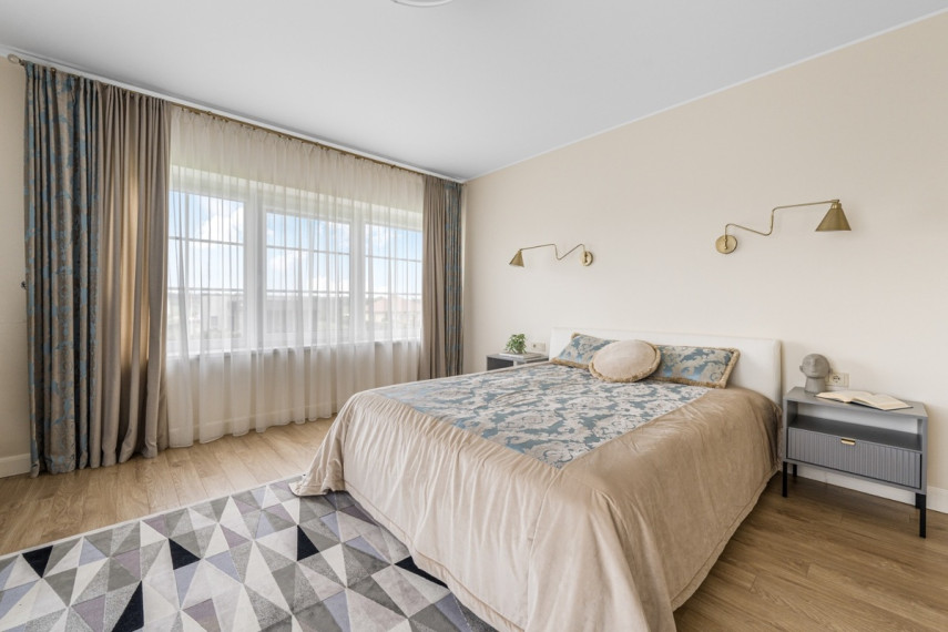 Parduodamas namas Vakarinė g., Širvintų m., Širvintų r. sav., 293.79 m2 ploto, 2 aukštai 27