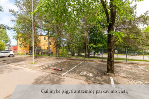 Parduodamas butas Burbiškių g., Burbiškės, Vilniaus m., Vilniaus m. sav., 32 m2 ploto, 1 kambariai 15