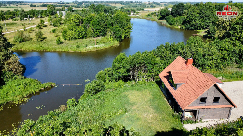 Parduodamas namas Medžiukų k., Širvintų r. sav., 212 m2 ploto, 1 aukštai 1