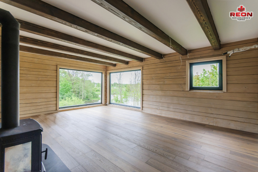 Parduodamas namas Medžiukų k., Širvintų r. sav., 212 m2 ploto, 1 aukštai 4