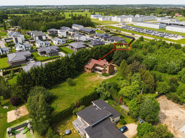 Parduodamas namas Trakto g., Didžiasalio k., Vilniaus r. sav., 275 m2 ploto, 2 aukštai 18