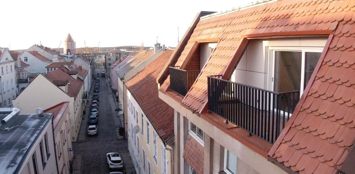 Parduodamas butas Klaipėdos apskritis, Klaipėda, Senamiestis, Tiltų g., 95 m2 ploto, 3 kambariai 2