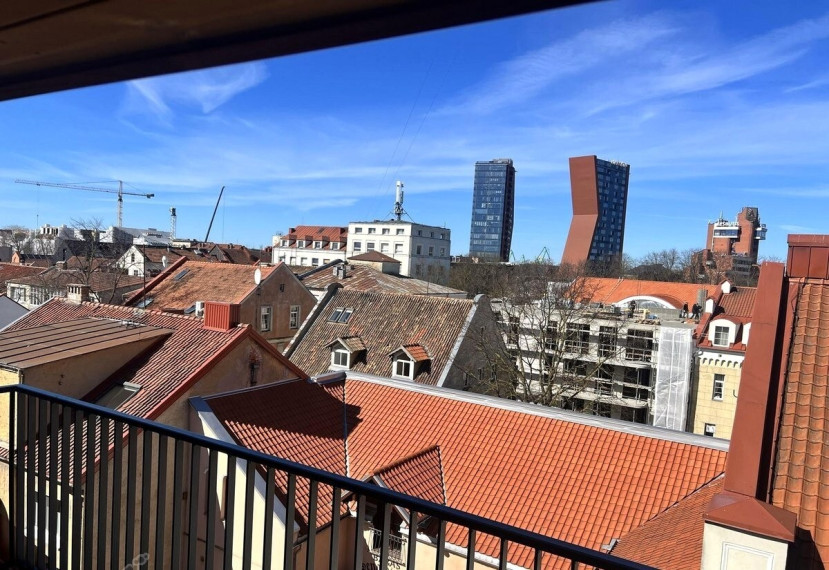 Parduodamas butas Klaipėdos apskritis, Klaipėda, Senamiestis, Tiltų g., 95 m2 ploto, 3 kambariai 9