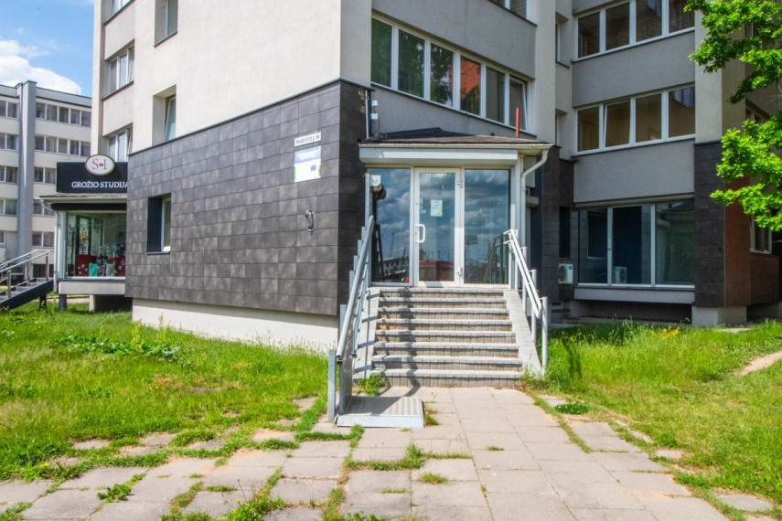 Nuomojamos administracinės, kitos paskirties patalpos Draugystės g., Dainava, Kauno m., Kauno m. sav., 79.16 m2 ploto 1