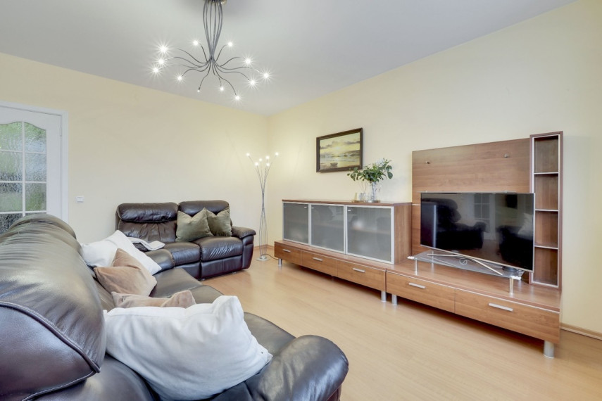 Nuomojamas butas Jurgio Matulaičio a., Viršuliškės, Vilniaus m., Vilniaus m. sav., 107 m2 ploto, 4 kambariai 2