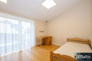 Nuomojamas namas M. Počobuto g., Antakalnis, Vilniaus m., Vilniaus m. sav., 180 m2 ploto, 3 aukštai 17
