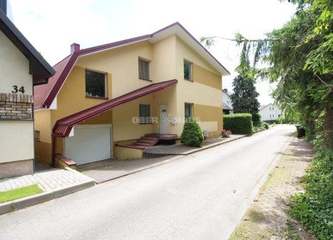 Parduodamas namas Bačiūnai, Šiaulių m., Šiaulių m. sav., 194.29 m2 ploto, 2 aukštai