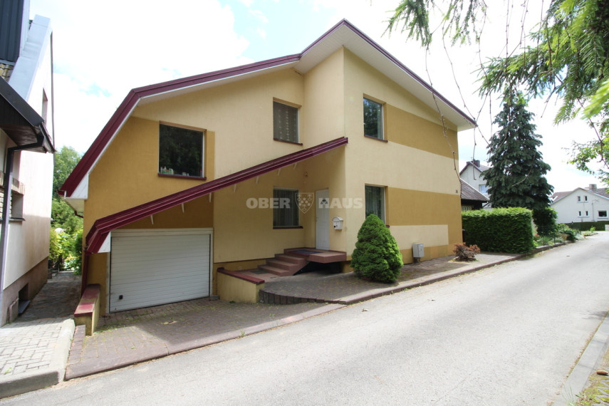 Parduodamas namas Bačiūnai, Šiaulių m., Šiaulių m. sav., 194.29 m2 ploto, 2 aukštai 2