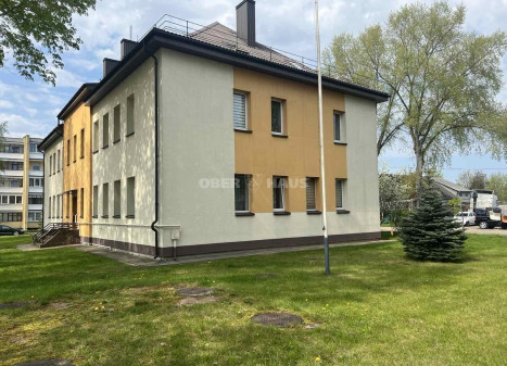 Parduodamas butas Radviliškio g., Centras, Panevėžio m., Panevėžio m. sav., 69.48 m2 ploto, 4 kambariai