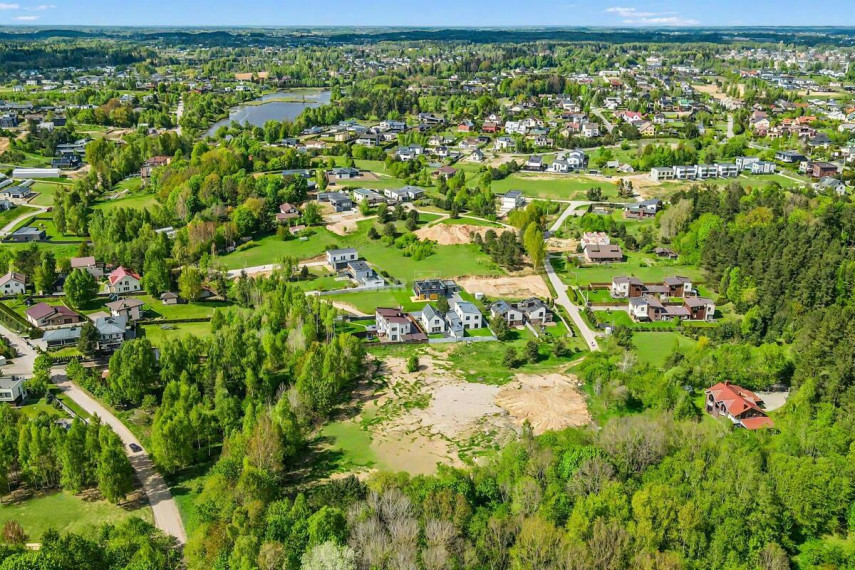 Parduodamas namų valdos paskirties sklypas Grikienių g., Gilužių k., Vilniaus r. sav., 129.1 a ploto 4