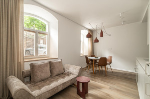 Nuomojamas butas Šv. Dvasios g., Senamiestis, Vilniaus m., Vilniaus m. sav., 39.52 m² ploto 2 kambariai 14