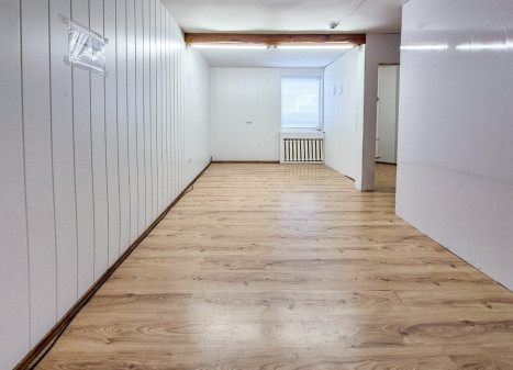 Nuomojamos administracinės, kitos paskirties patalpos Margių g., Centras, Panevėžio m., Panevėžio m. sav., 37.51 m2 ploto