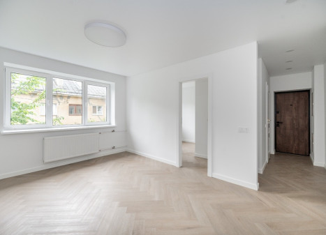 Parduodamas butas Telšių g., Naujininkai, Vilniaus m., Vilniaus m. sav., 42 m2 ploto, 3 kambariai