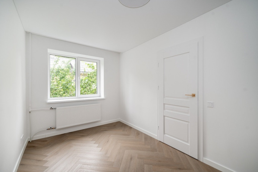 Parduodamas butas Telšių g., Naujininkai, Vilniaus m., Vilniaus m. sav., 42 m2 ploto, 3 kambariai 3