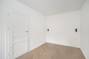 Parduodamas butas Telšių g., Naujininkai, Vilniaus m., Vilniaus m. sav., 42 m2 ploto, 3 kambariai 6