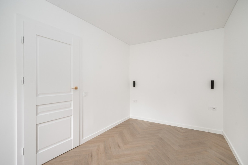Parduodamas butas Telšių g., Naujininkai, Vilniaus m., Vilniaus m. sav., 42 m2 ploto, 3 kambariai 6