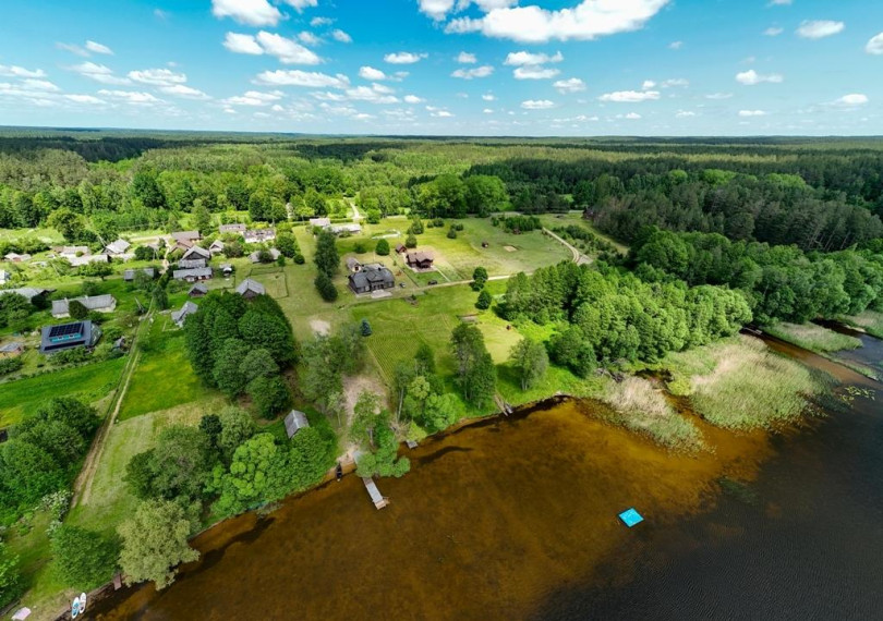 Parduodamas namas Vaišniūnų k., Ignalinos r. sav., 182.00 m² ploto 7 kambariai 10