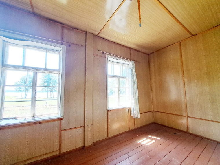 Parduodamas namas Vaišniūnų k., Ignalinos r. sav., 182.00 m² ploto 7 kambariai 15