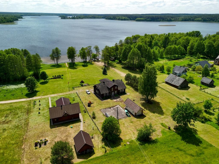 Parduodamas namas Vaišniūnų k., Ignalinos r. sav., 182.00 m² ploto 7 kambariai 25