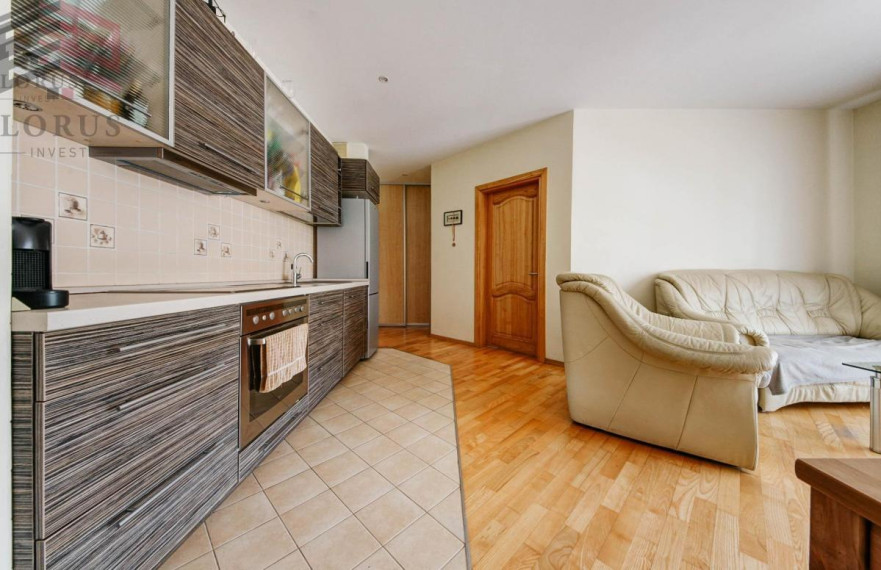 Parduodamas butas Šeškinės g., Šeškinė, Vilniaus m., Vilniaus m. sav., 43 m2 ploto, 2 kambariai 4