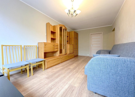 Nuomojamas butas Žirmūnų g., Žirmūnai, Vilniaus m., Vilniaus m. sav., 45 m2 ploto, 2 kambariai