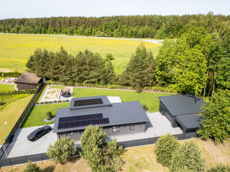 Parduodamas namas Miglės g., Paežerio I k., Panevėžio r. sav., 140.87 m² ploto 4 kambariai 3