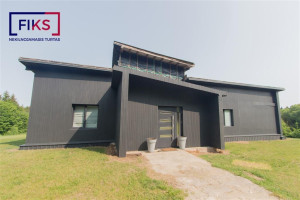 Parduodamas namas Užvingių g., Riogliškių k., Kauno r. sav., 253.12 m² ploto 4 kambariai 26
