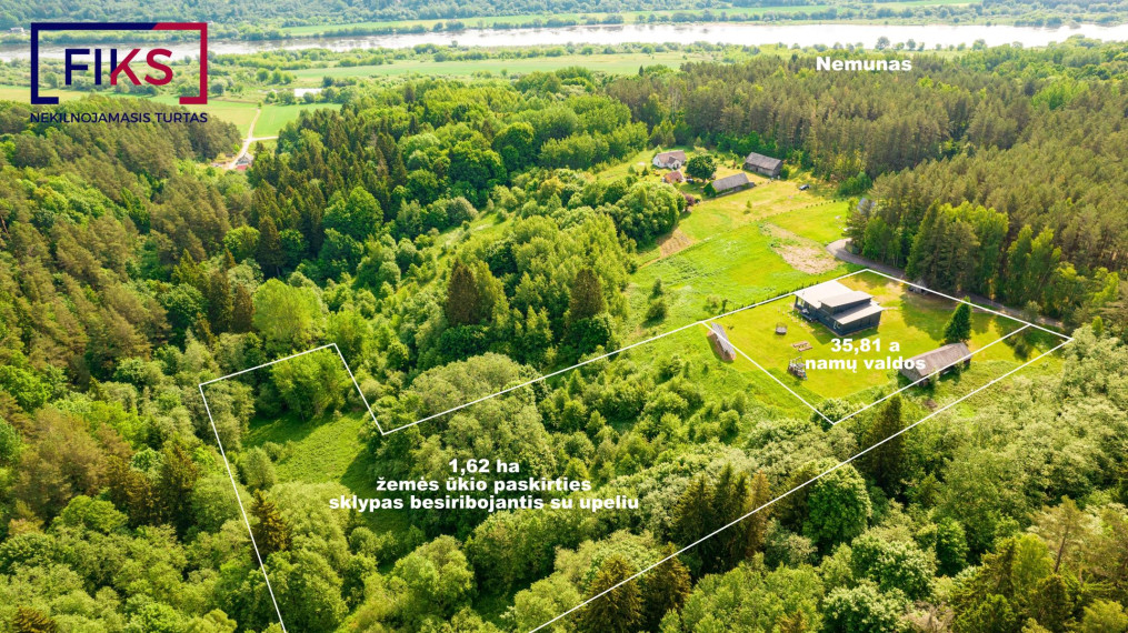 Parduodamas namas Užvingių g., Riogliškių k., Kauno r. sav., 253.12 m² ploto 4 kambariai 4