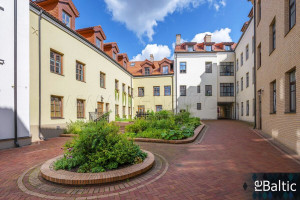 Nuomojamas butas Malūnų g., Užupis, Vilniaus m., Vilniaus m. sav., 82 m2 ploto, 3 kambariai 25