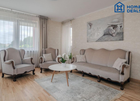 Parduodamas butas Kretingos g., Miško, Klaipėdos m., Klaipėdos m. sav., 114.82 m² ploto 5 kambariai Parduodamas butas Kretingos g., Miško, Klaipėdos m., Klaipėdos m. sav., 114.82 m² ploto 5 kambariai