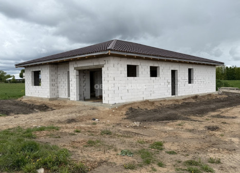 Parduodamas namas Genupio g., Raizgių k., Šiaulių r. sav., 154 m2 ploto, 1 aukštai