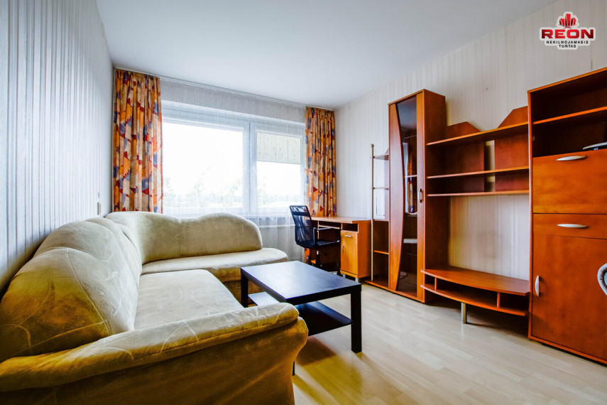 Nuomojamas butas Žirmūnų g., Žirmūnai, Vilniaus m., Vilniaus m. sav., 33 m2 ploto, 1 kambariai 2