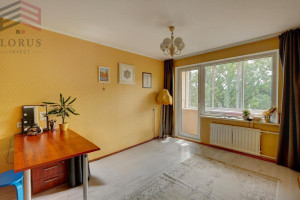 Nuomojamas butas Tuskulėnų g., Žirmūnai, Vilniaus m., Vilniaus m. sav., 35 m2 ploto, 1 kambariai 9