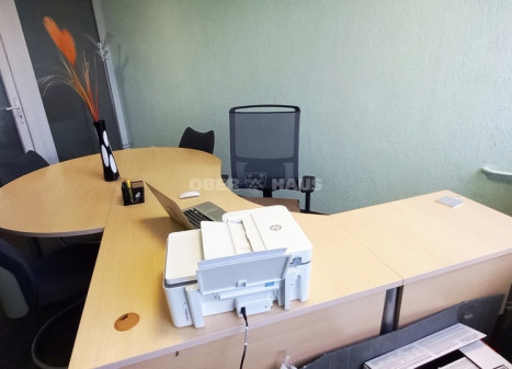 Nuomojamos administracinės, kitos paskirties patalpos Savanorių g., Centras, Panevėžio m., Panevėžio m. sav., 12.06 m2 ploto