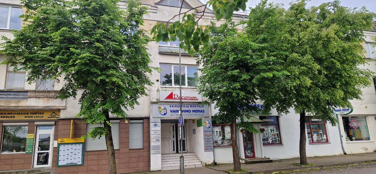 Nuomojamos administracinės, kitos paskirties patalpos Savanorių g., Centras, Panevėžio m., Panevėžio m. sav., 12.06 m2 ploto 6