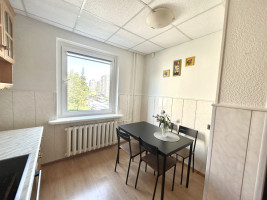Parduodamas butas Baltų pr., Šilainiai, Kauno m., Kauno m. sav., 49.35 m2 ploto, 2 kambariai 10