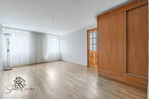 PARDUODAMAS 2 KAMBARIŲ BUTAS ŠILUTĖJE, SODŲ G. 12 1