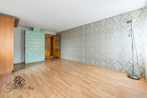PARDUODAMAS 2 KAMBARIŲ BUTAS ŠILUTĖJE, SODŲ G. 12 2
