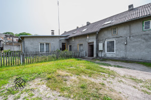 PARDUODAMAS 2 KAMBARIŲ BUTAS ŠILUTĖJE, SODŲ G. 12 26