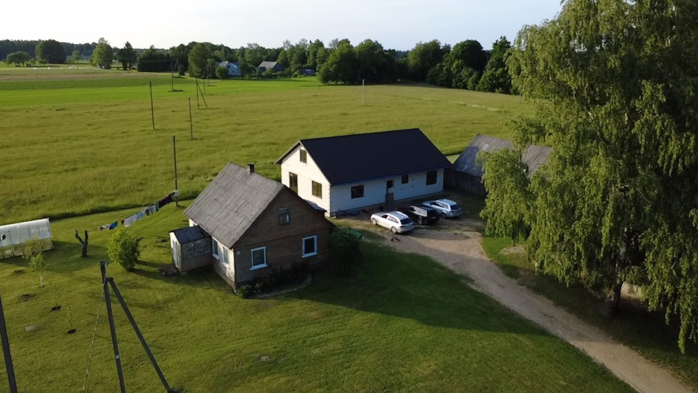 Parduodamas namas Pušies g., Burkėnų k., Šilalės r. sav., 126.9 m2 ploto, 1 aukštai 2