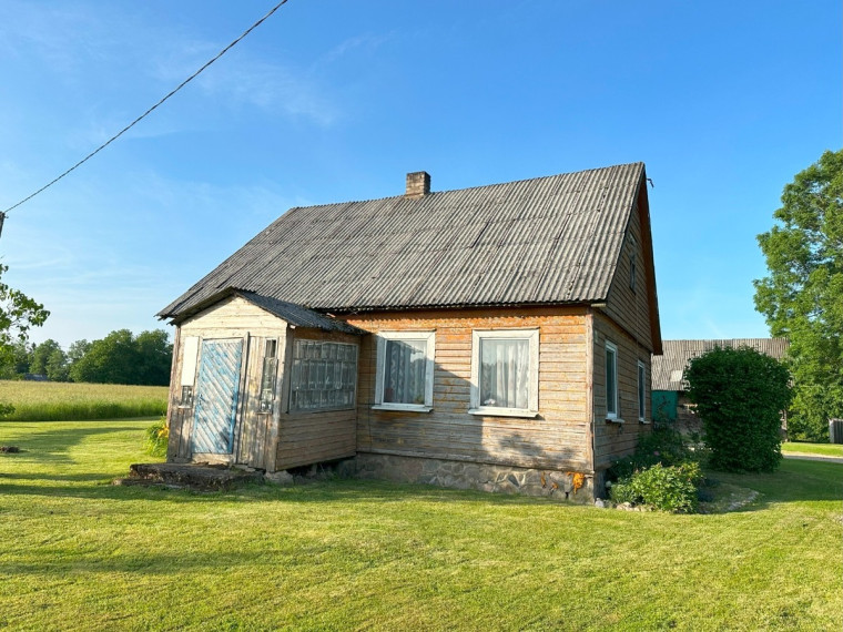 Parduodamas namas Pušies g., Burkėnų k., Šilalės r. sav., 126.9 m2 ploto, 1 aukštai 10