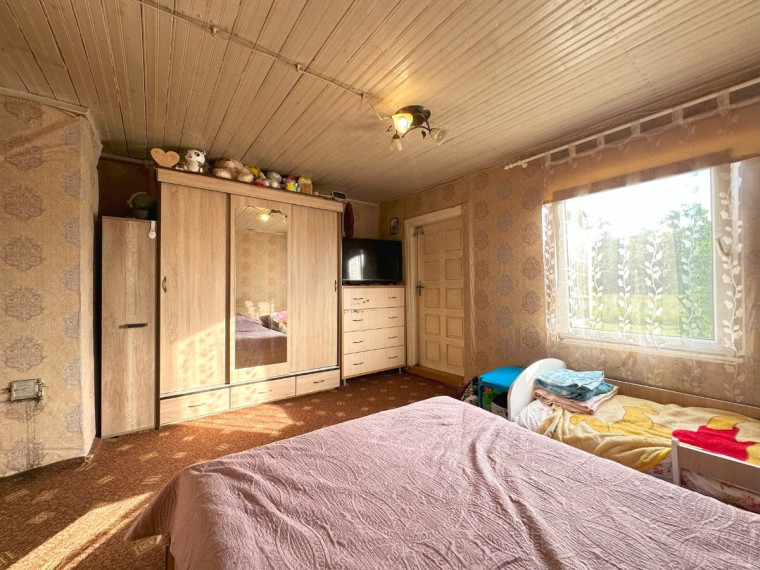 Parduodamas namas Pušies g., Burkėnų k., Šilalės r. sav., 126.9 m2 ploto, 1 aukštai 16