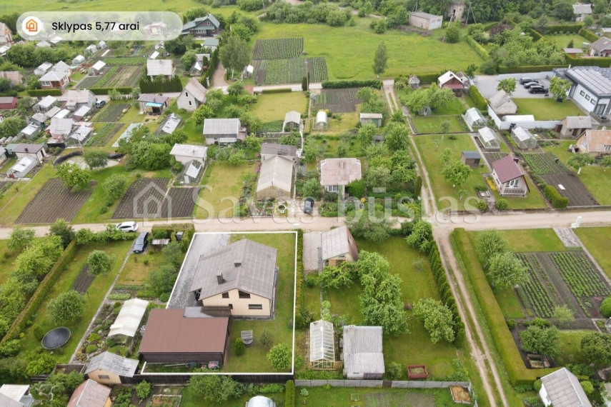 Parduodamas namas Skuodo r. sav., Mažųjų Rūšupių k., Sodo takas, 64.48 m2 ploto,  aukštai 18