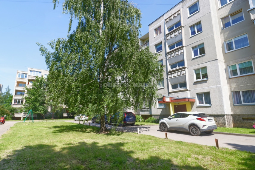 Parduodamas butas Jotvingių g. , Šilainiai, Kauno m., Kauno m. sav., 49.35 m2 ploto, 2 kambariai 1