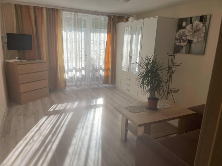 Parduodamas butas Kauno g., Kauno, Klaipėdos m., Klaipėdos m. sav., 50.1 m² ploto 2 kambariai 6